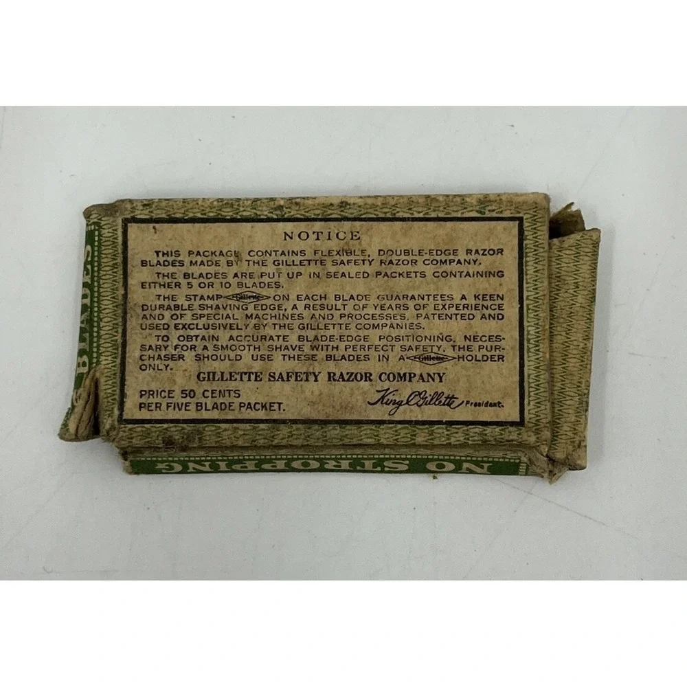 Vintage King Gillette Razor Blades Green Box with One Wrapped Blade